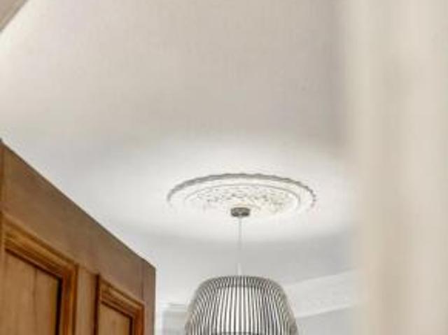 Apartment for sale in Kelvinside, Scotland