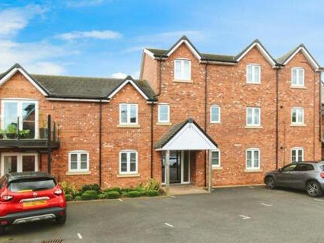 House for sale in Green Close, Warwickshire