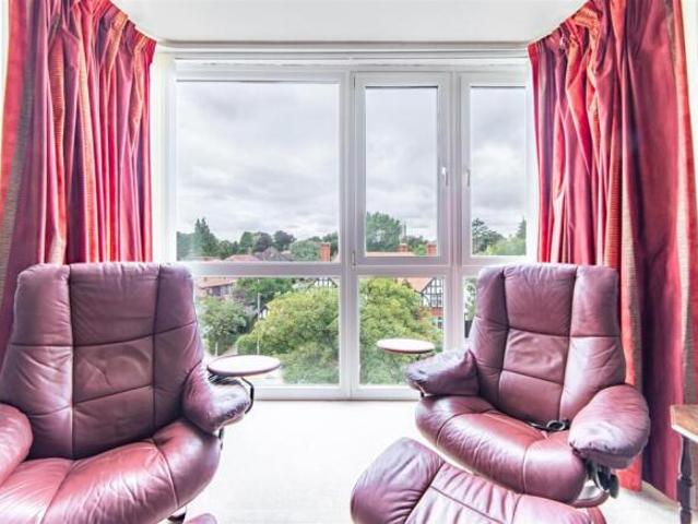 Apartment for sale in Gosforth, Tyne And Wear