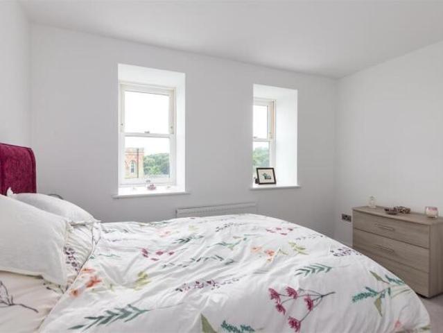 Apartment for sale in Bulk, Bare