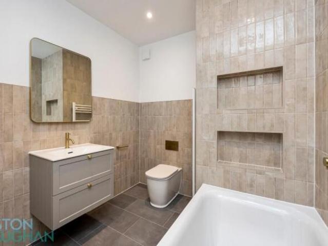 Apartment for sale in East Sussex
