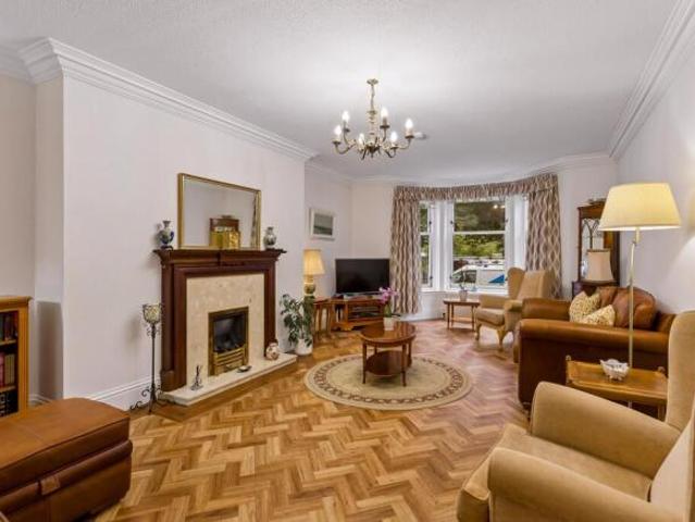 Apartment for sale in Hyndland, Scotland