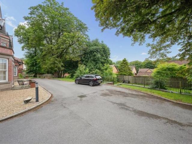 Apartment for sale in Bury, Greater Manchester