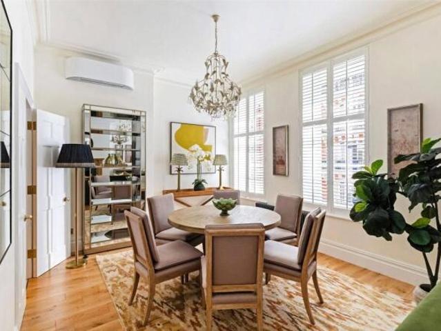 Apartment for sale in Cat Hill