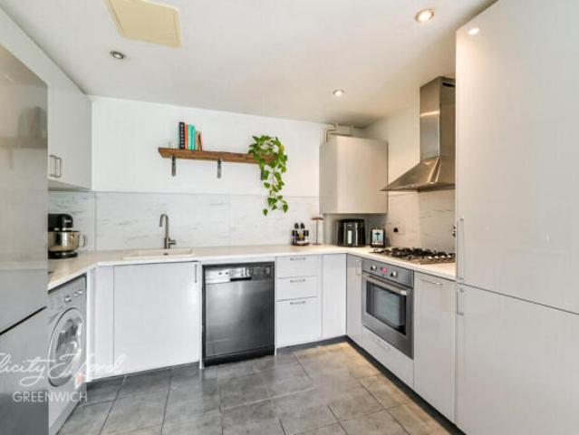 Apartment for sale in Cat Hill