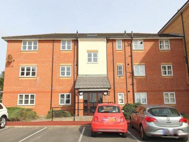 House for sale in Calderstones