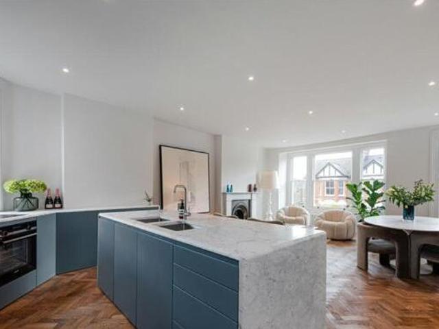 House for sale in Lyons, Greater London