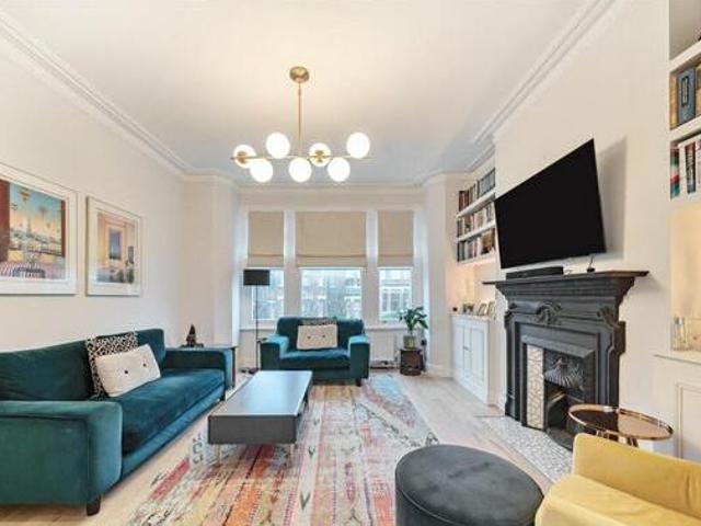 House for sale in Lyons, Greater London