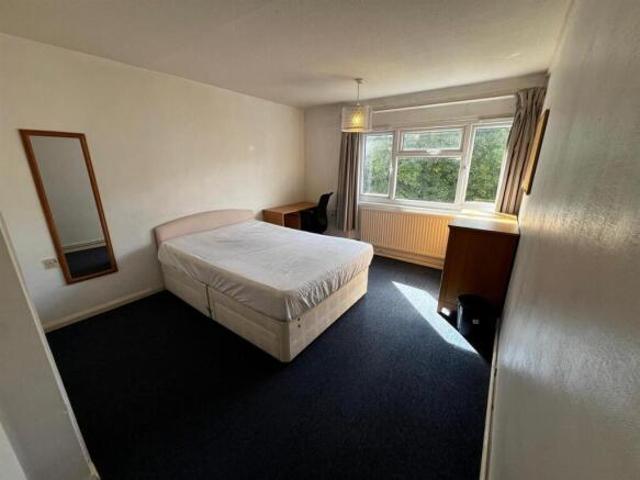 Apartment for sale in The Bridge, Kent
