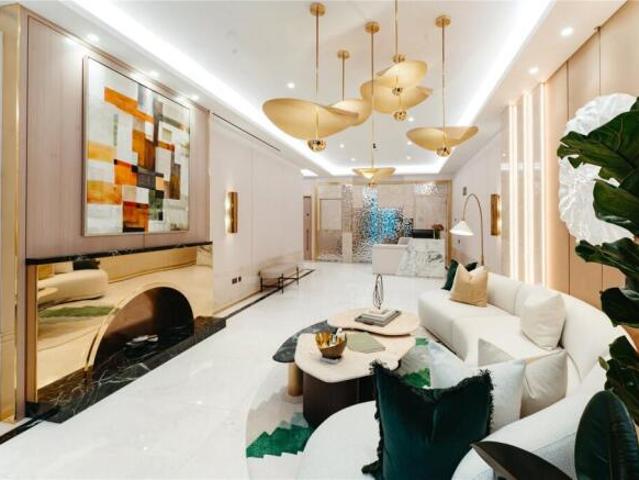 Apartment for sale in Chelsea, Greater London