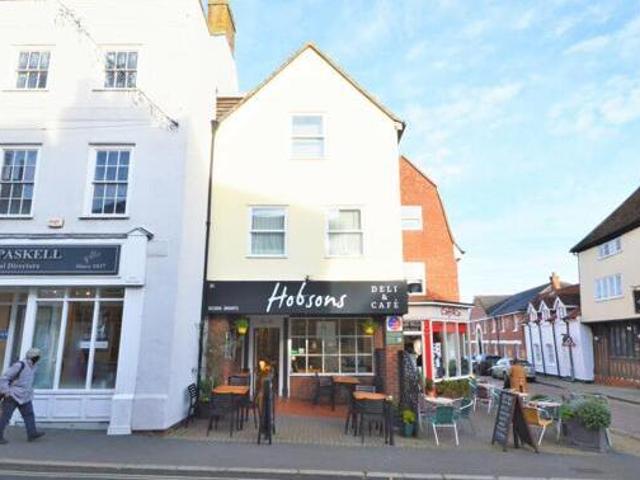 House for sale in Dale Hill, Essex