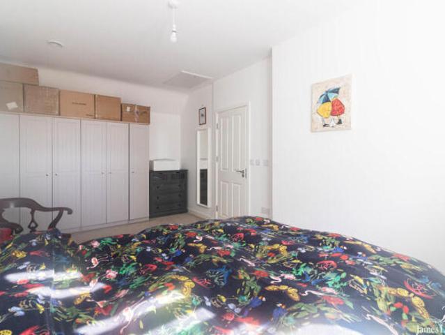 Apartment for sale in Manor, South Yorkshire