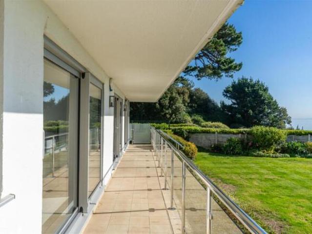 Apartment for sale in Branksome Chine, Canford Cliffs