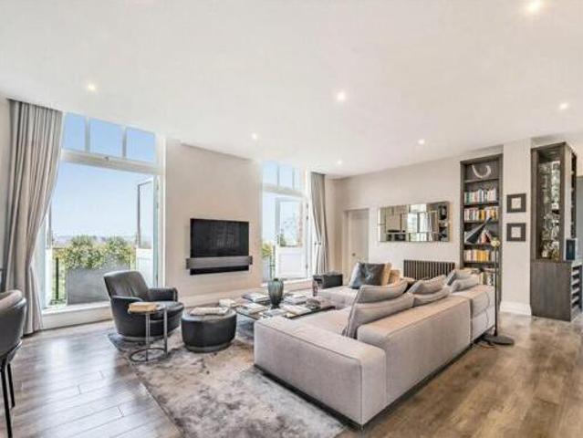 House for sale in Littlecote, West Sussex