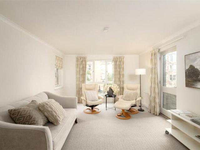 Apartment for sale in Morningside, Scotland