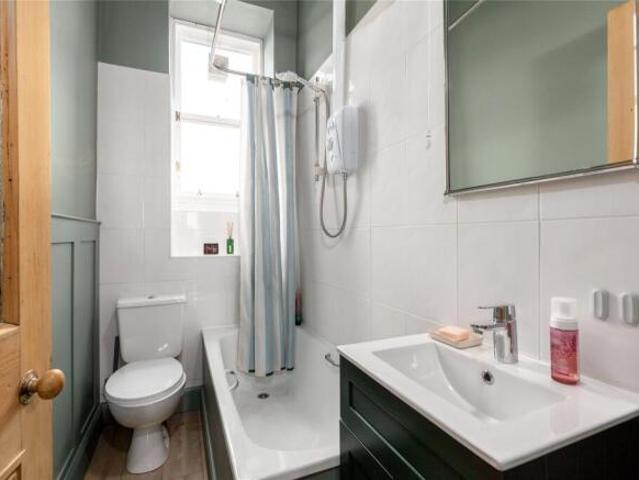 Apartment for sale in Morningside, Scotland