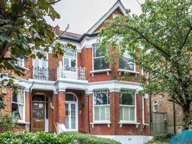 House for sale in Hertfordshire