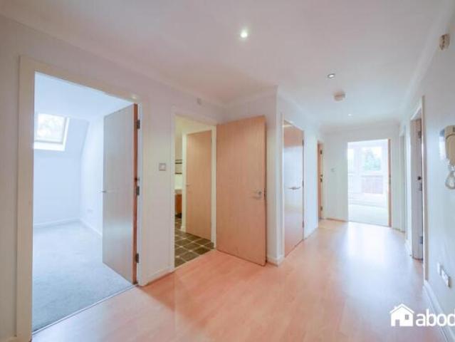 Apartment for sale in Calderstones