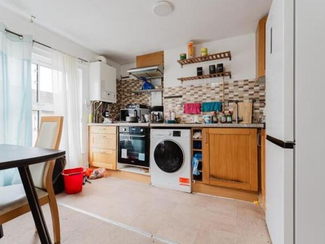 Apartment for sale in Northampton, Northamptonshire