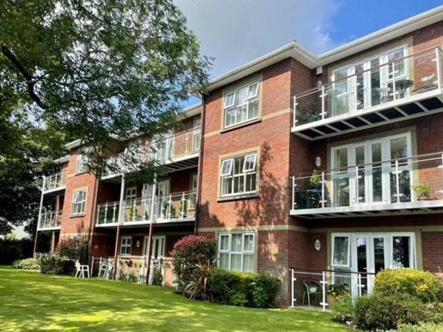 House for sale in Roby Mill, Lancashire