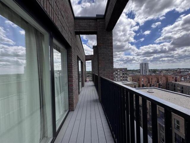 Apartment for sale in Newtown, Reading