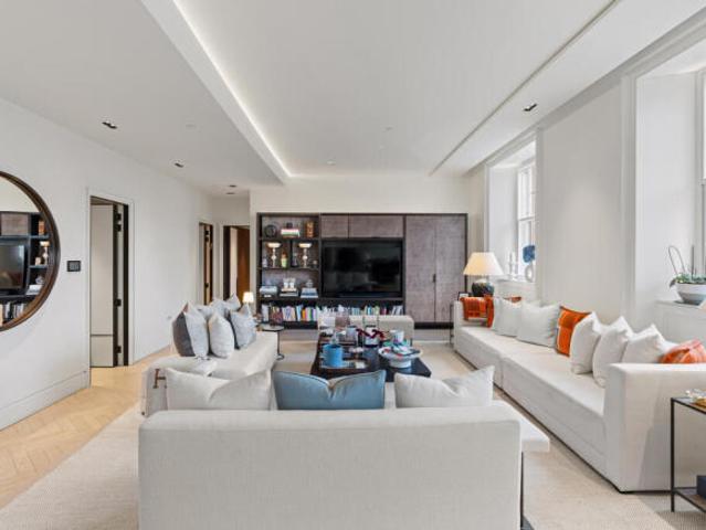 Apartment for sale in Cat Hill