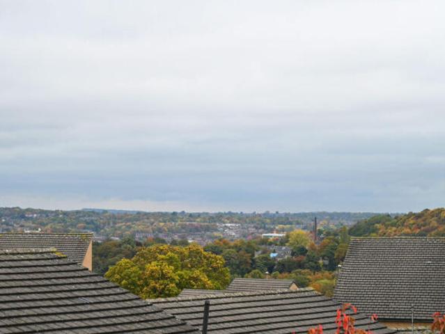 Apartment for sale in Norfolk Park, Sheffield