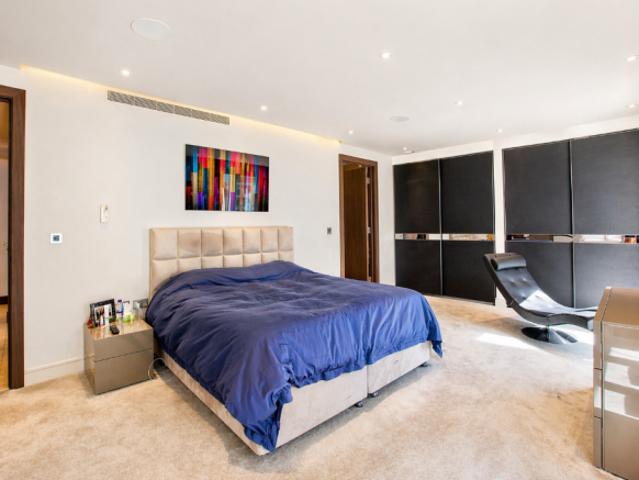 Apartment for sale in Cat Hill