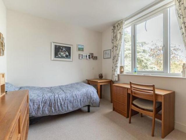 Apartment for sale in Golden Valley, Gloucestershire