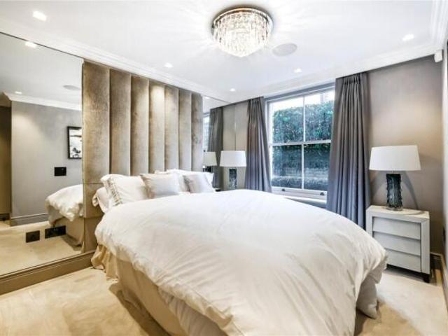 Apartment for sale in Kensington, Calderstones