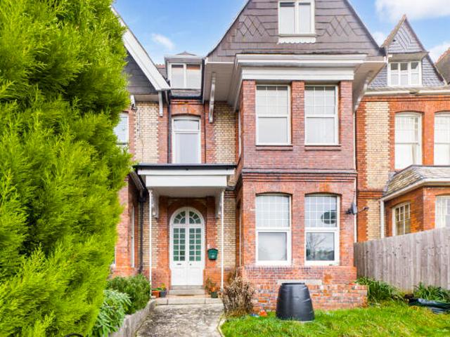 Apartment for sale in Lipson, Mount Wise
