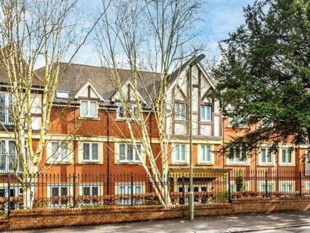 House for sale in Red Hill, Surrey