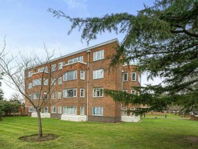 House for sale in Deepcut, Surrey