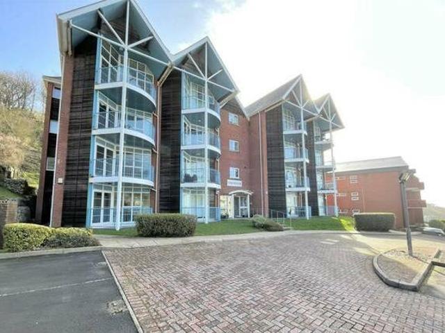 House for sale in Swansea Gate Business Park, Jersey Marine