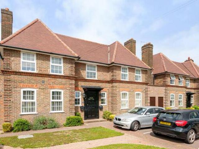 House for sale in Ruislip, Greater London