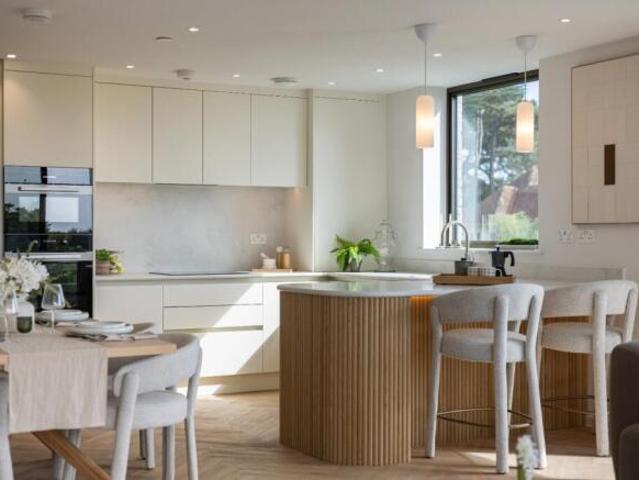 Apartment for sale in Bournemouth