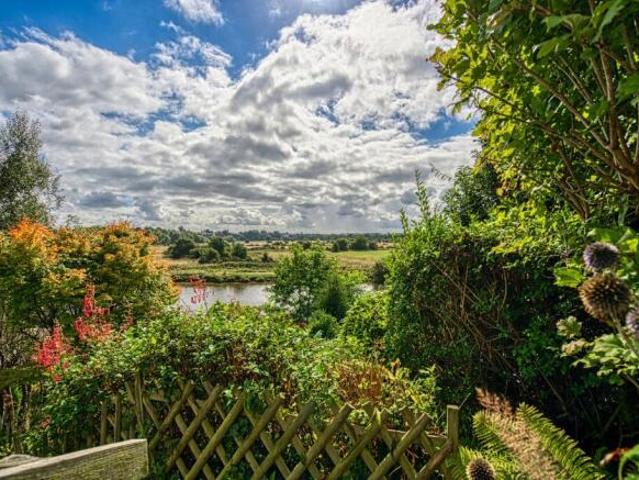 Apartment for sale in Two Mills, Cheshire