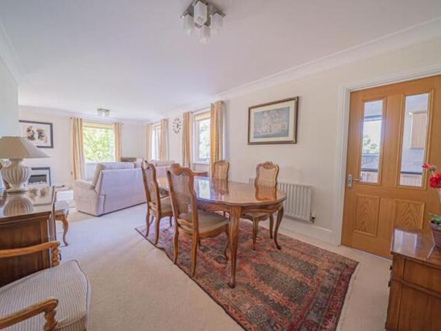 Apartment for sale in South Lane, West Yorkshire