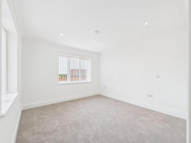 Apartment for sale in Calderstones