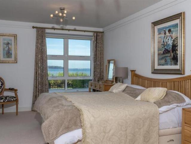 Apartment for sale in Sandbanks, Poole