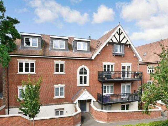 House for sale in Surrey