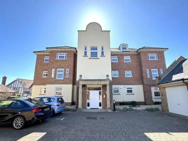 House for sale in Eastbourne, East Sussex