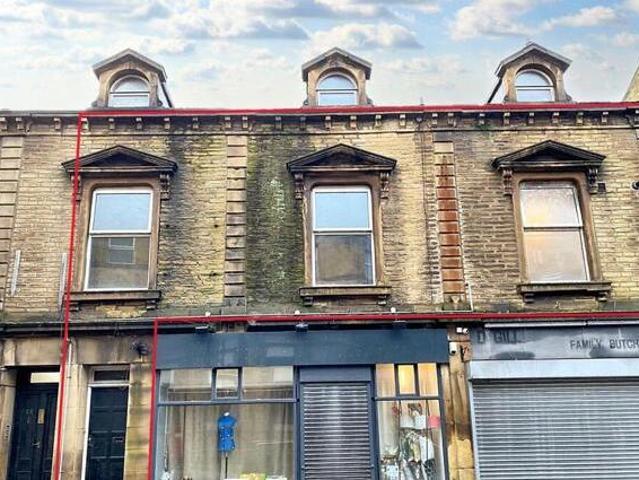 House for sale in Sowerby Bridge