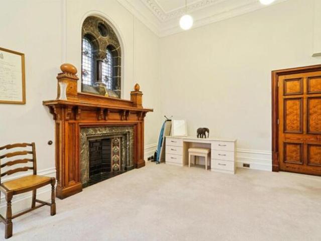 Apartment for sale in West Yorkshire