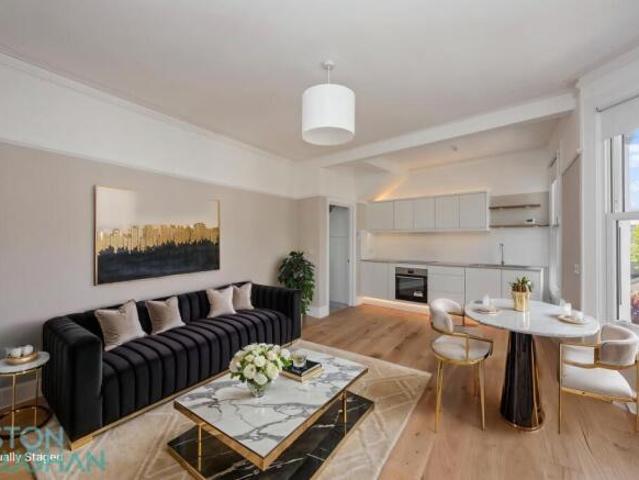 Apartment for sale in Brighton & Hove