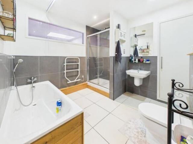 Apartment for sale in Feckenham, City Of Bristol