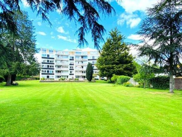 House for sale in Surrey