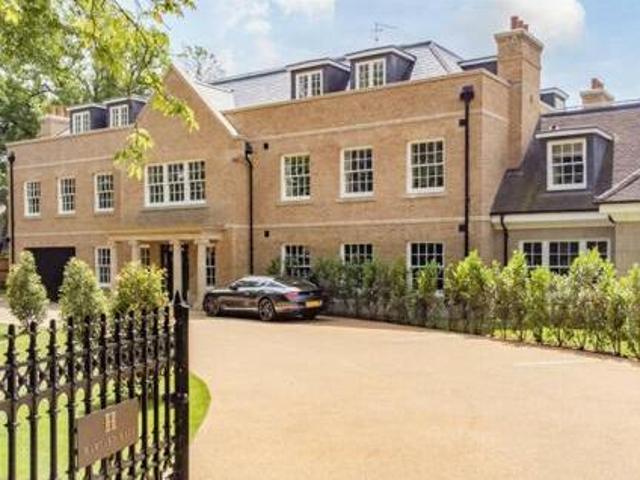 House for sale in Lyons, Greater London