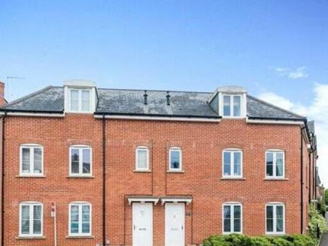 House for sale in Swindon