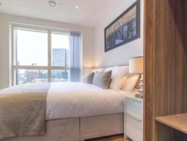 Apartment for sale in Canary Wharf, Greater London